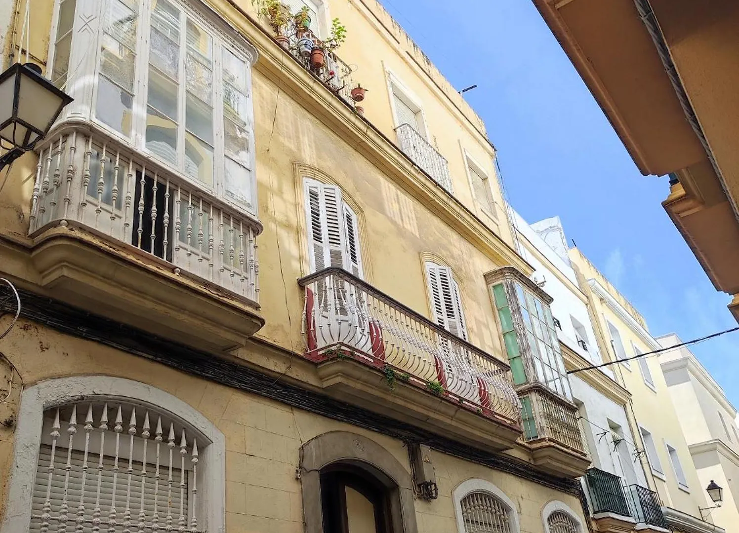Old Merchant'S Home Cadiz Homestay